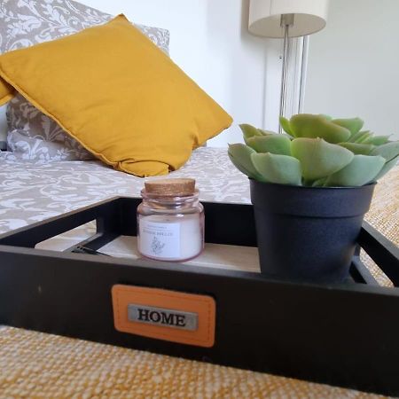 Studio Cosy - Manoir Securise - Avon Bagian luar foto