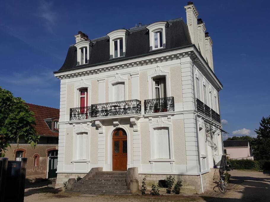 Studio Cosy - Manoir Securise - Avon Bagian luar foto
