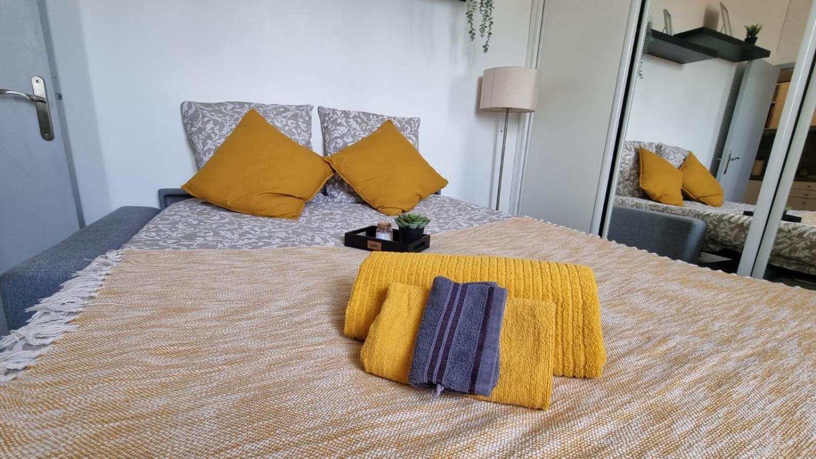 Studio Cosy - Manoir Securise - Avon Bagian luar foto